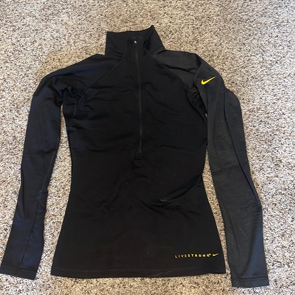 Nike Pro Livestrong quarter zip performance jacket Size S - Picture 1 of 3
